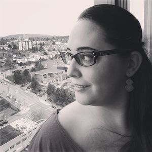 Meet your Posher, Jennifer